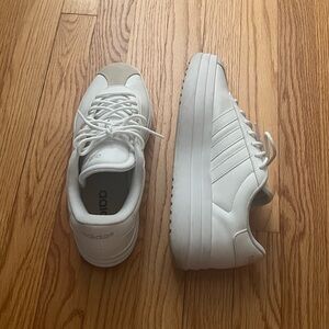 Adidas LV Court Bold White